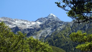 Arthurs Pass is an attractive stopping off point to do some tramping and see some of mountainous New Zealand